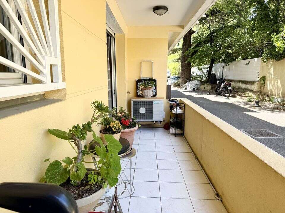 Appartement à MARSEILLE-12E