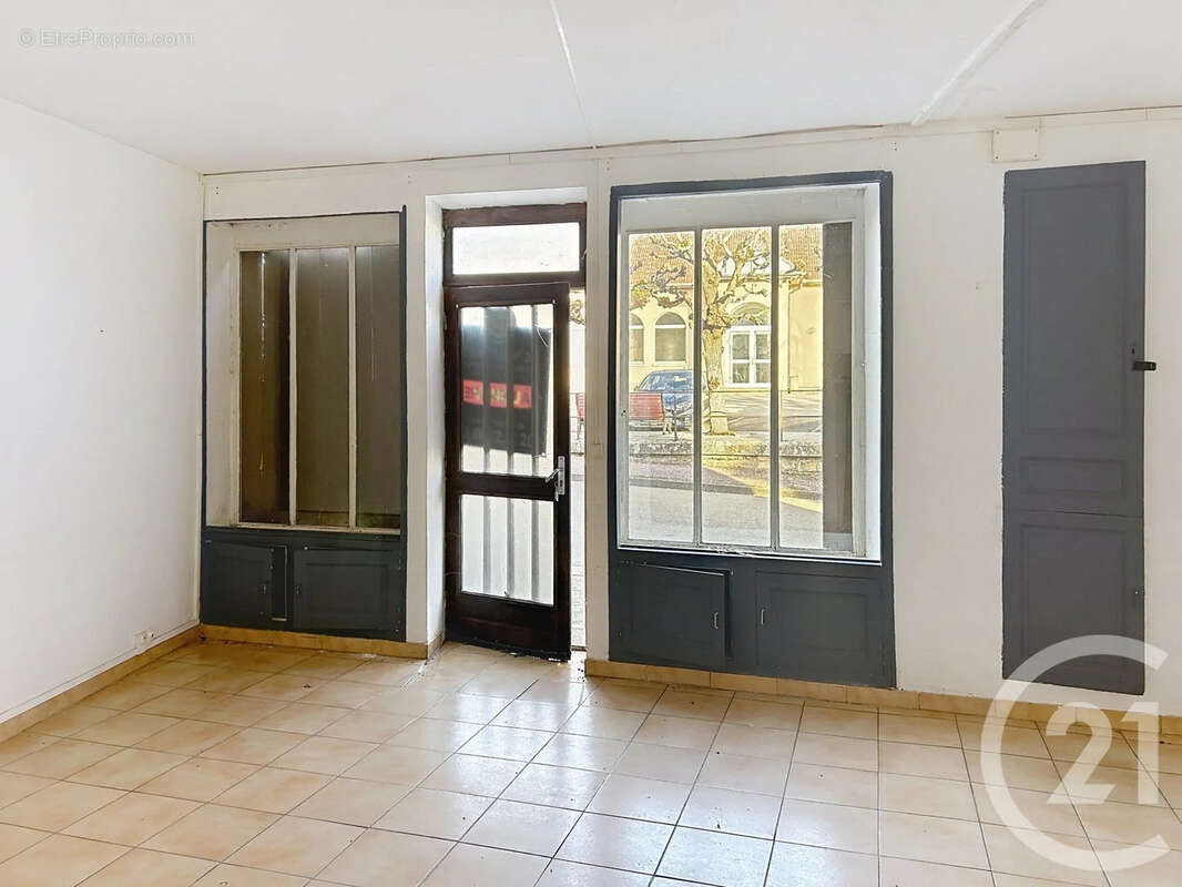 Maison à CHEMILLY-SUR-YONNE