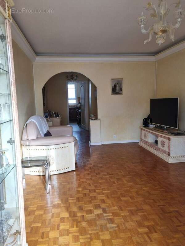 Appartement à LE BOURGET