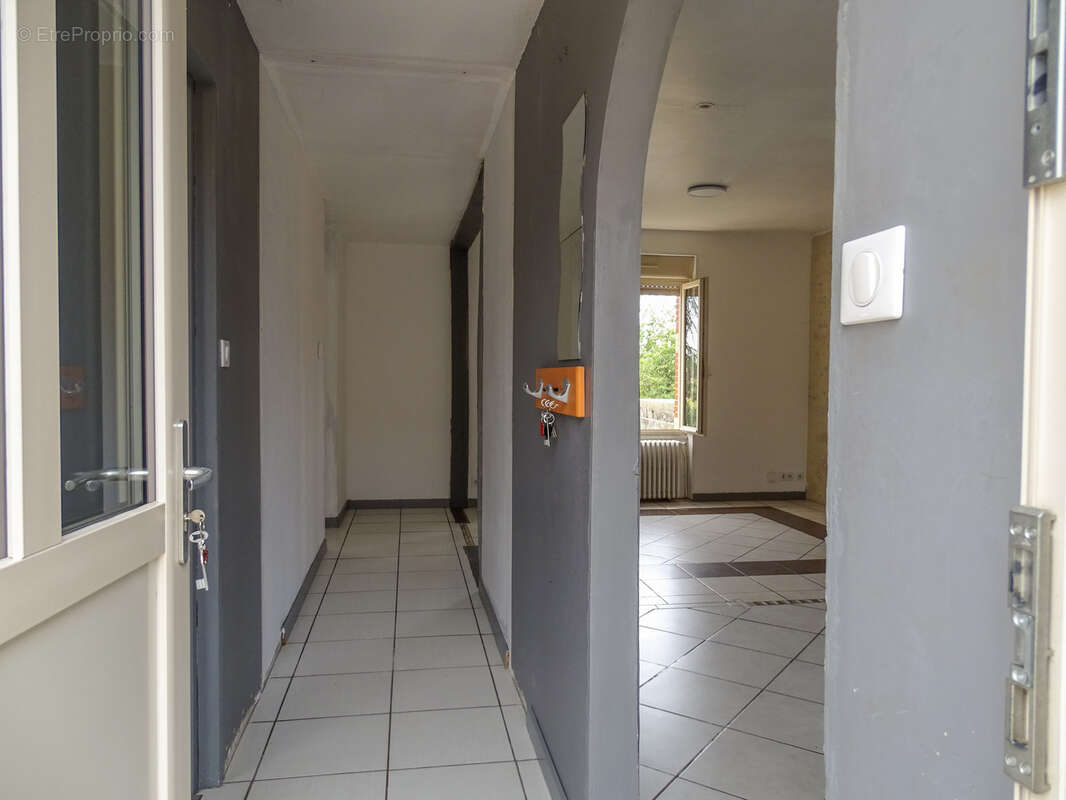 Maison en centre bourg - photo 11