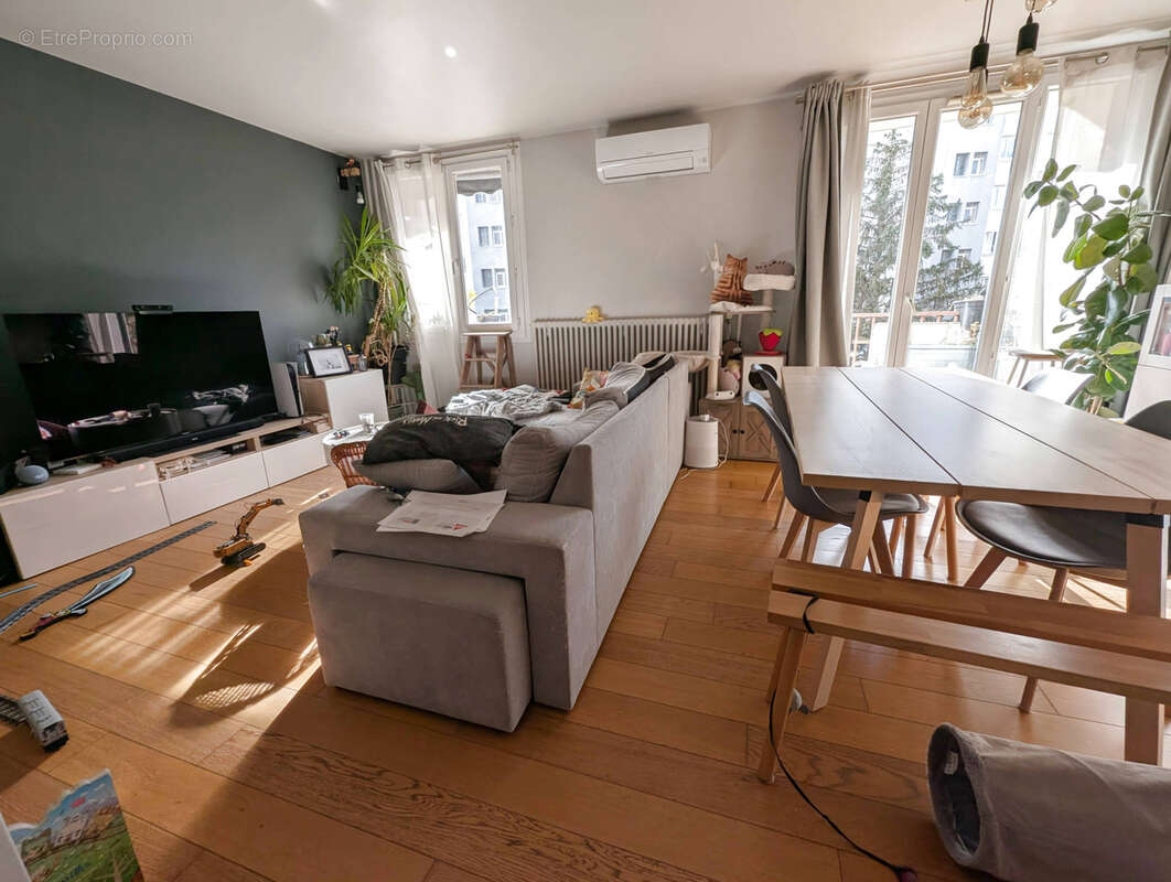Appartement à GRENOBLE