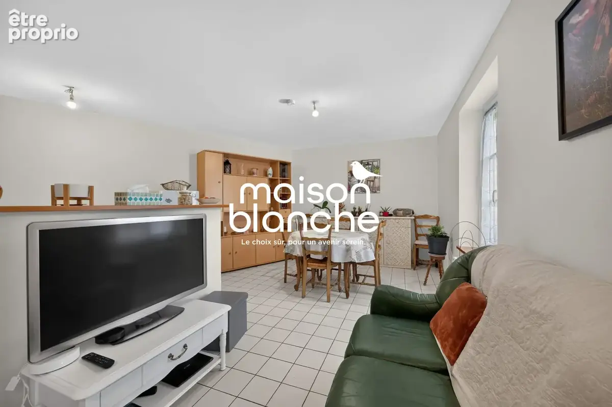Appartement 269 m² à vendre à Neuville-De-Poitou (86170) - photo 5