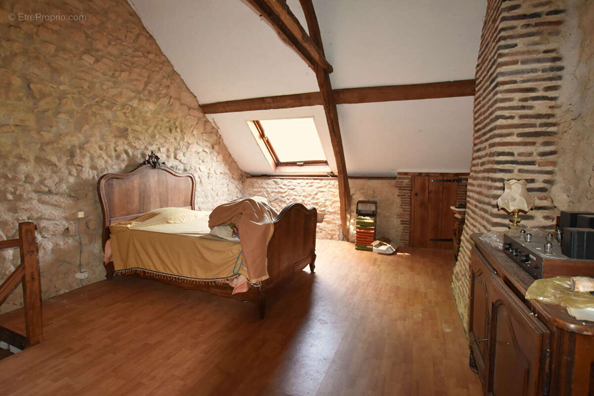 Maison à ARFEUILLES