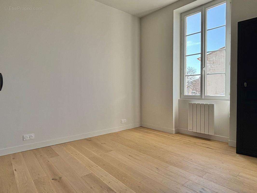 Maison À Vendre cœur du centre-ville de Saint-Georges-d’Oléron - photo 7