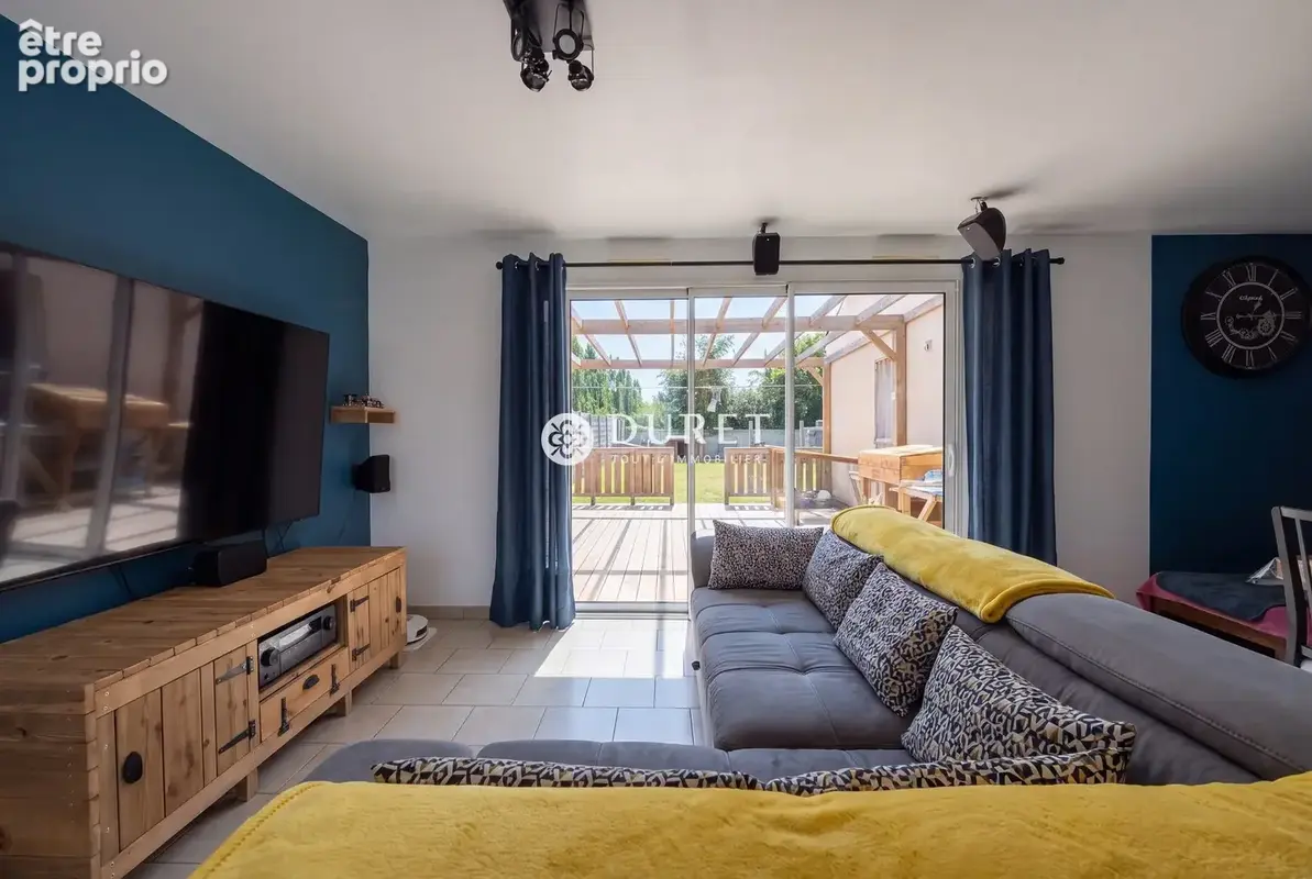 Maison 4 pièces 99 m² à vendre à Bois-De-Cene (85710) - photo 1