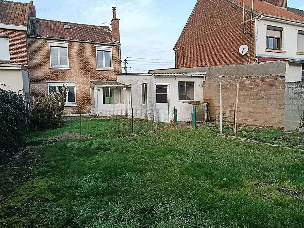 Maison à BEUVRY
