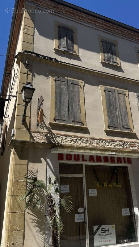 Appartement à CAZERES