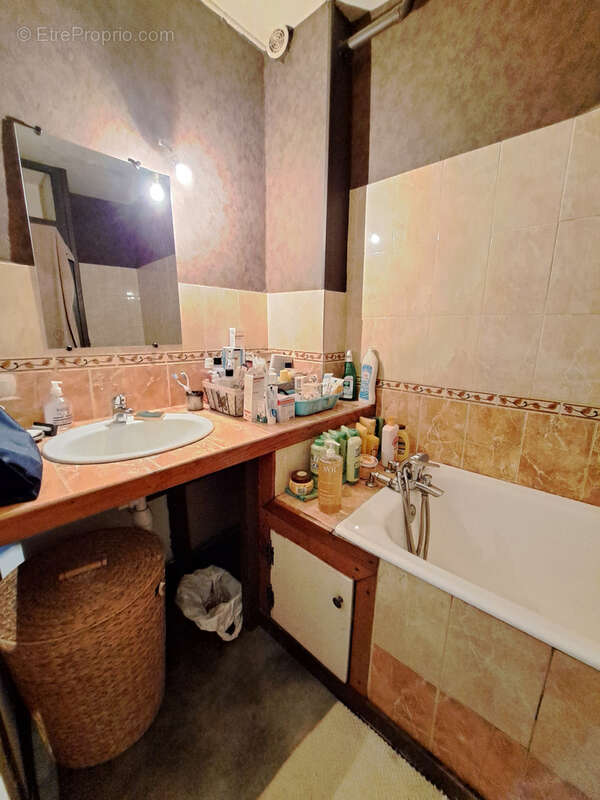 Maison de Ville de 110m2 environ - photo 8
