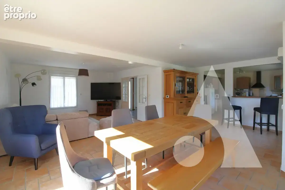 Maison Clermont 7 pièce(s) 152 m2 - photo 3