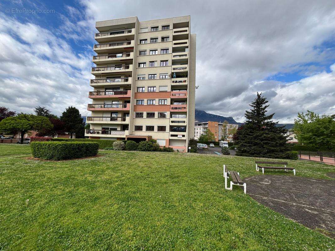 Appartement à ECHIROLLES