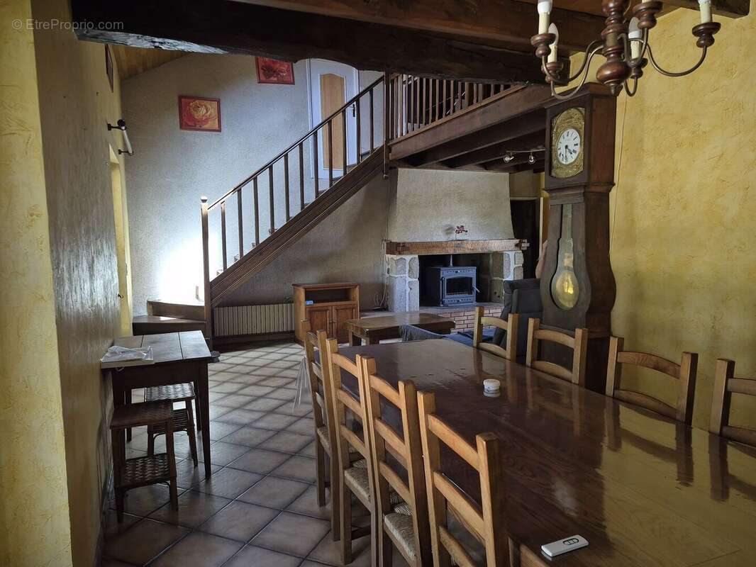 20260528141832 - Maison à CHAMPS-ROMAIN
