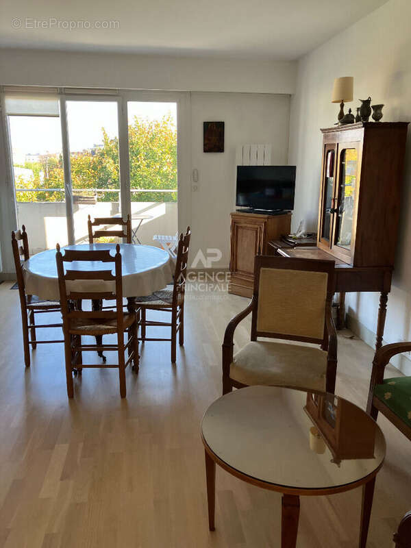 Appartement à MAISONS-LAFFITTE