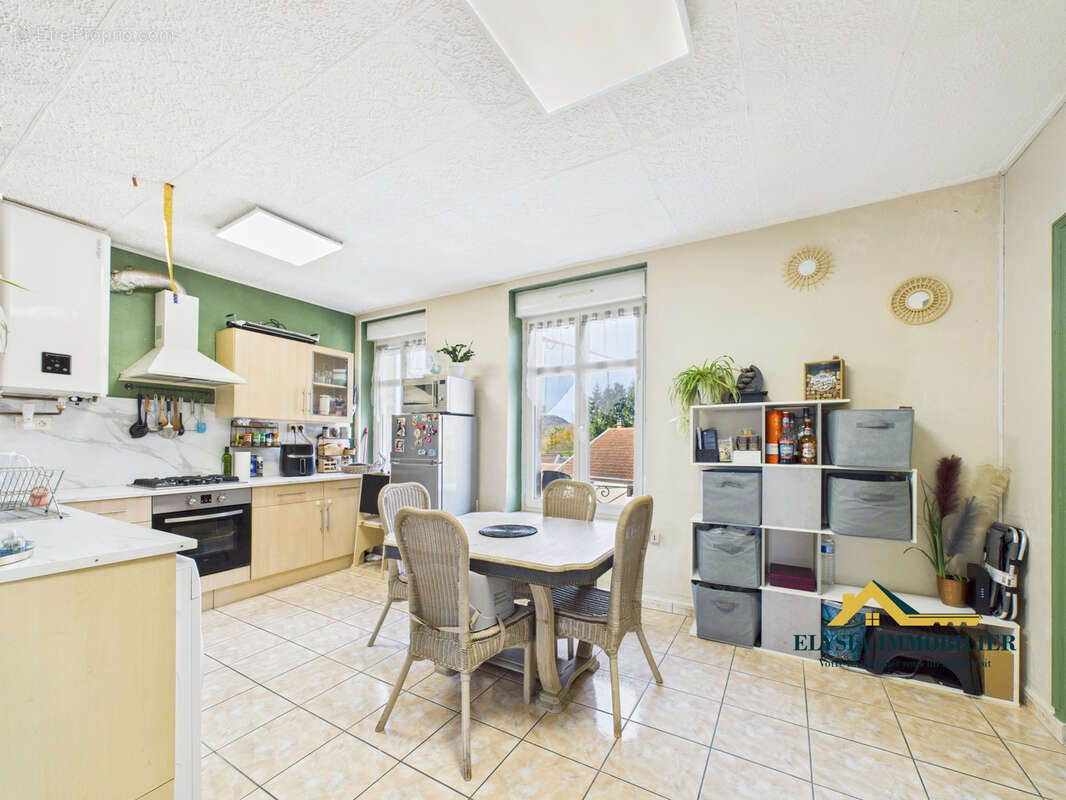 Appartement à PAGNY-SUR-MOSELLE