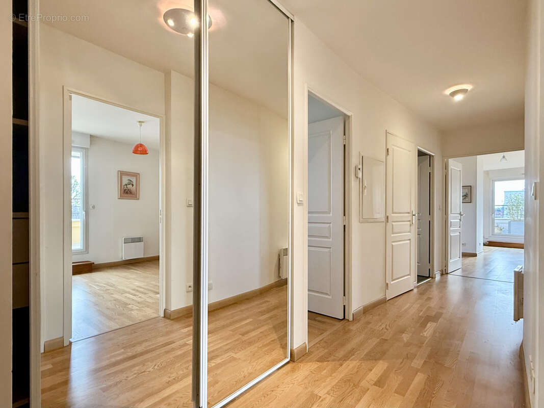 Appartement à REZE