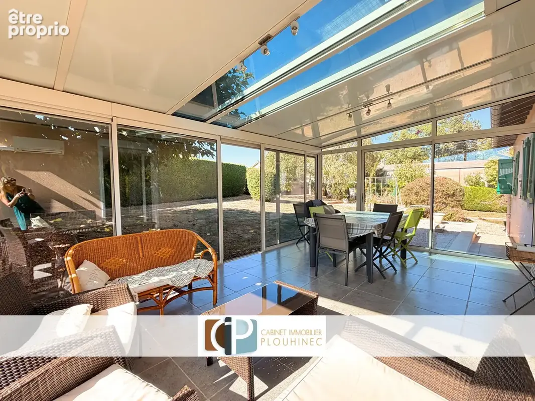 HURIGNY   Maison familiale au calme avec de beaux volumes. - photo 4