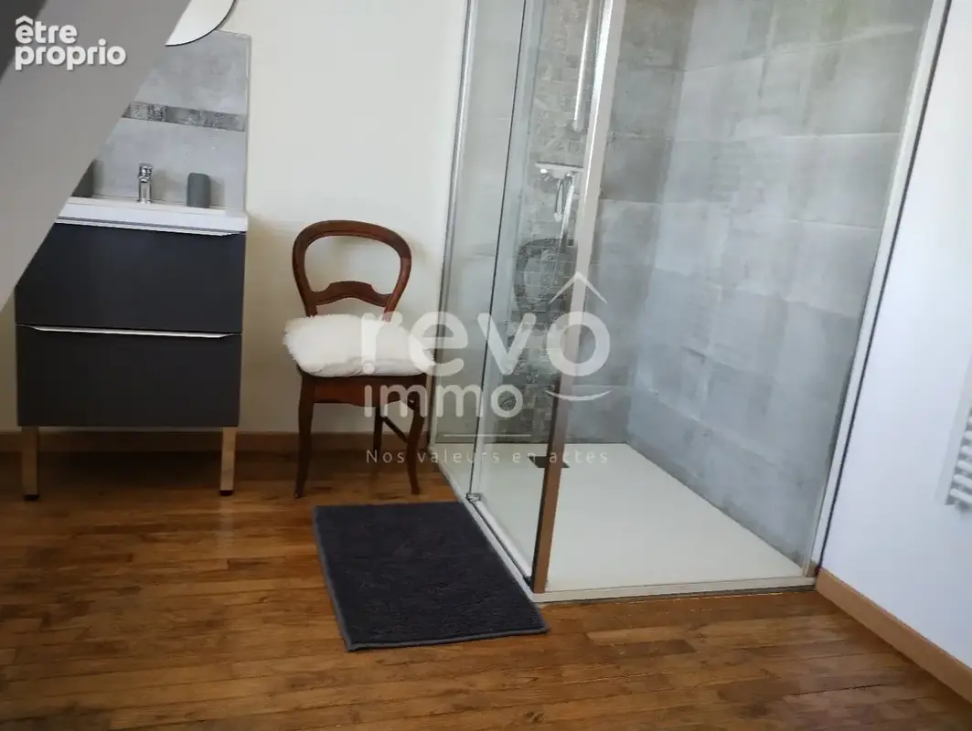 Grande maison de bourg - photo 17