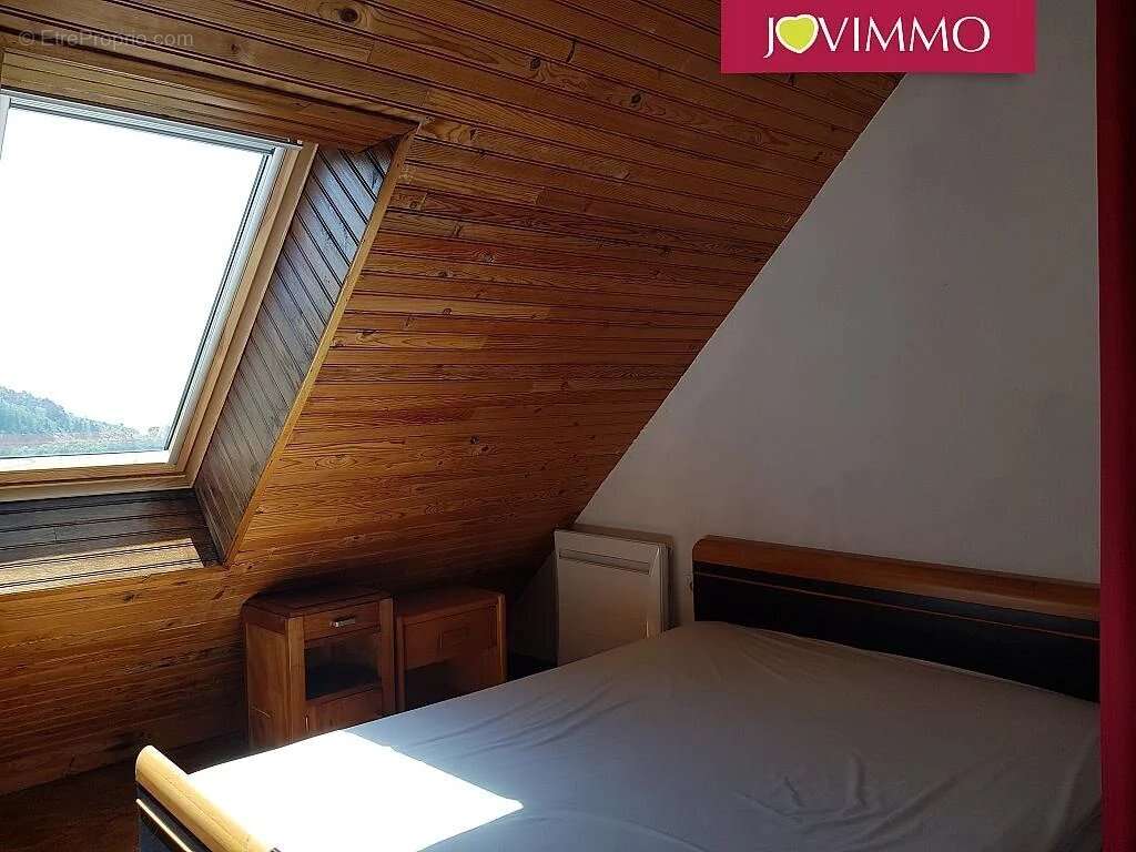 Appartement à CHASTREIX