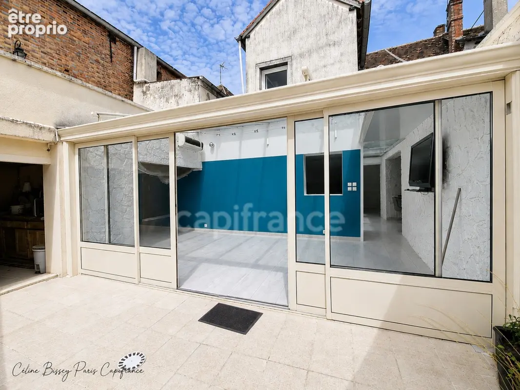 Maison de ville 228M2, 4 chambres, cour et terrasse - photo 8