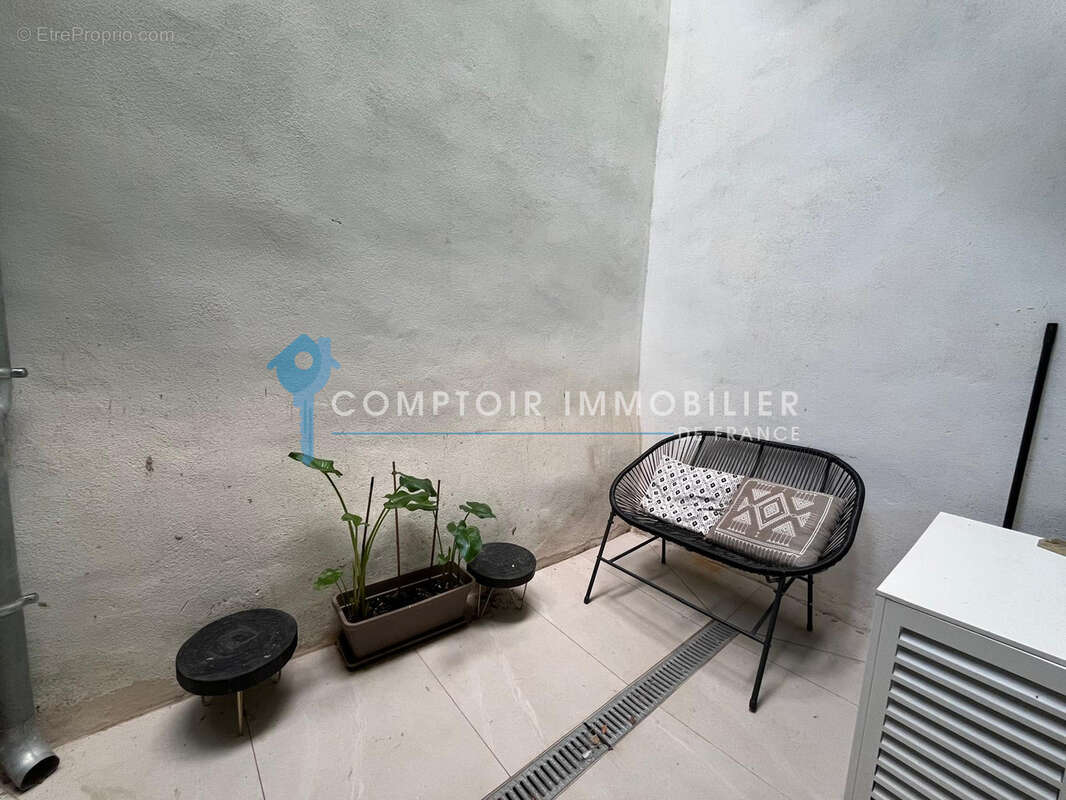 Au coeur du quartier Haut - photo 4