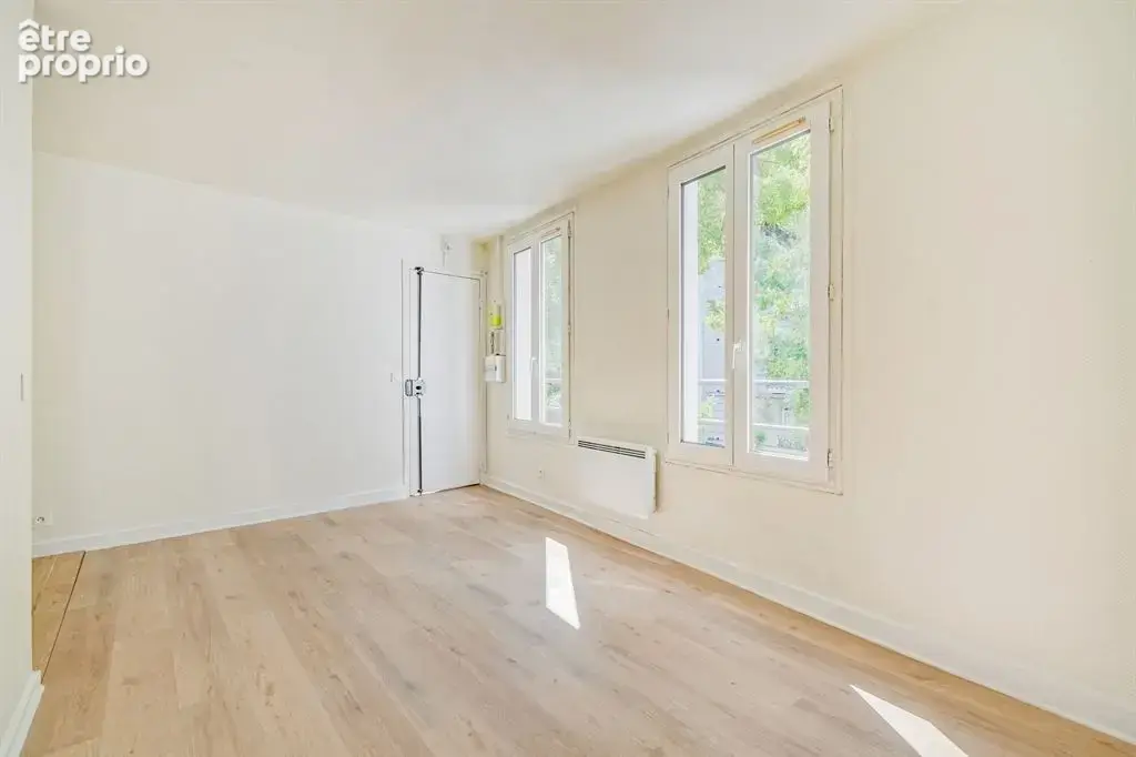 2 Pièce rénové et ensoleillé - photo 3