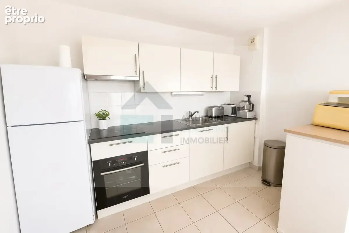Appartement t3 - 67m² - nantes 44200 - photo 2
