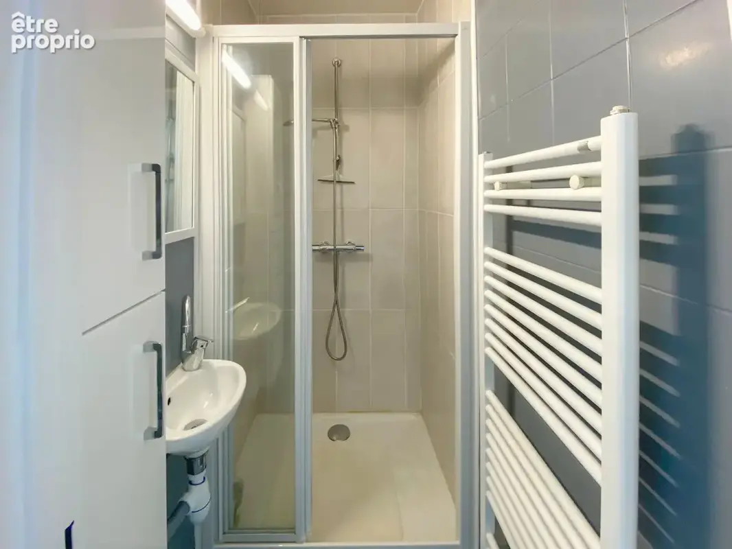 Maison à vendre à Saint Barthélemy d'Anjou avec vie de plain-pied - photo 8