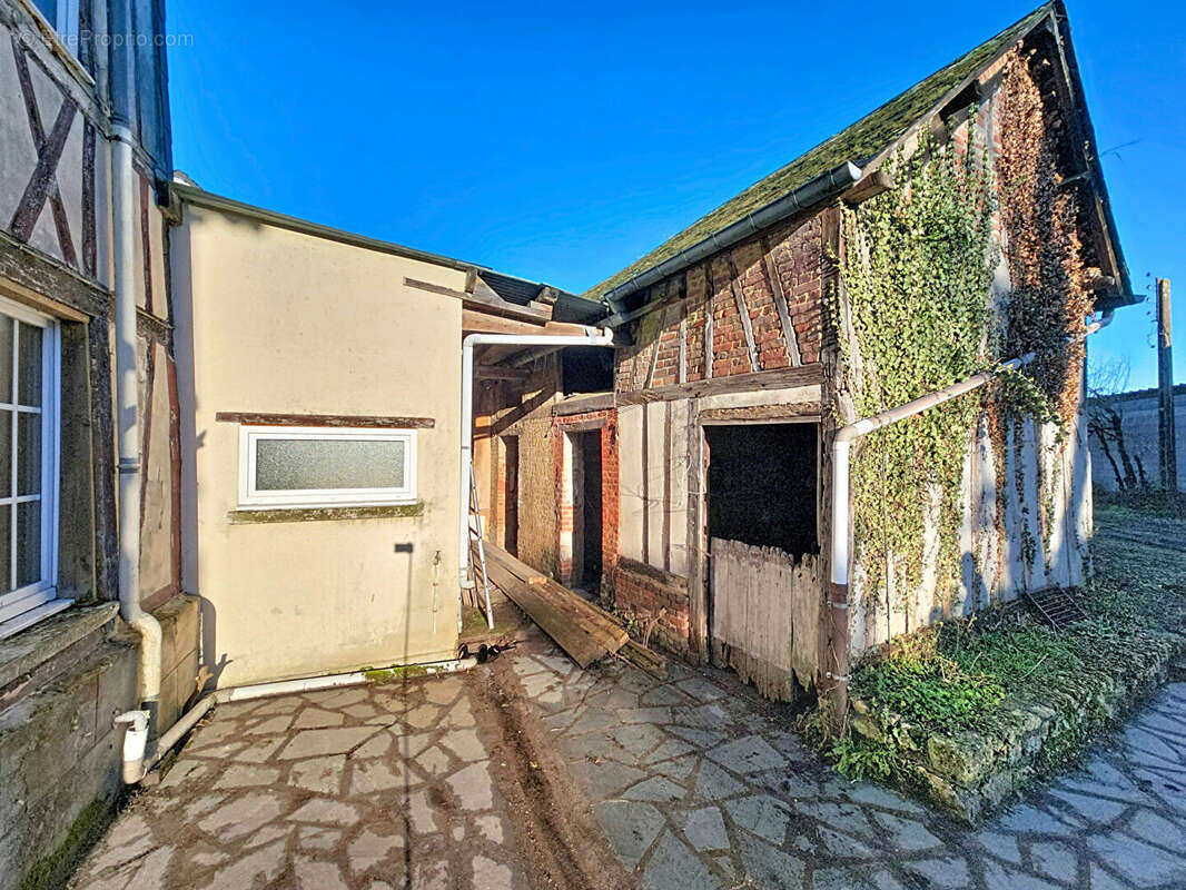 Maison à ROUTOT