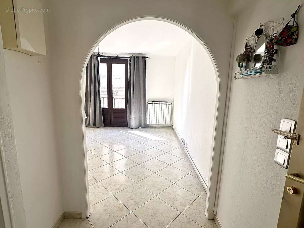 Appartement à MARSEILLE-14E