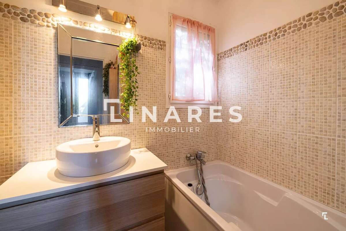 Maison à MARSEILLE-8E