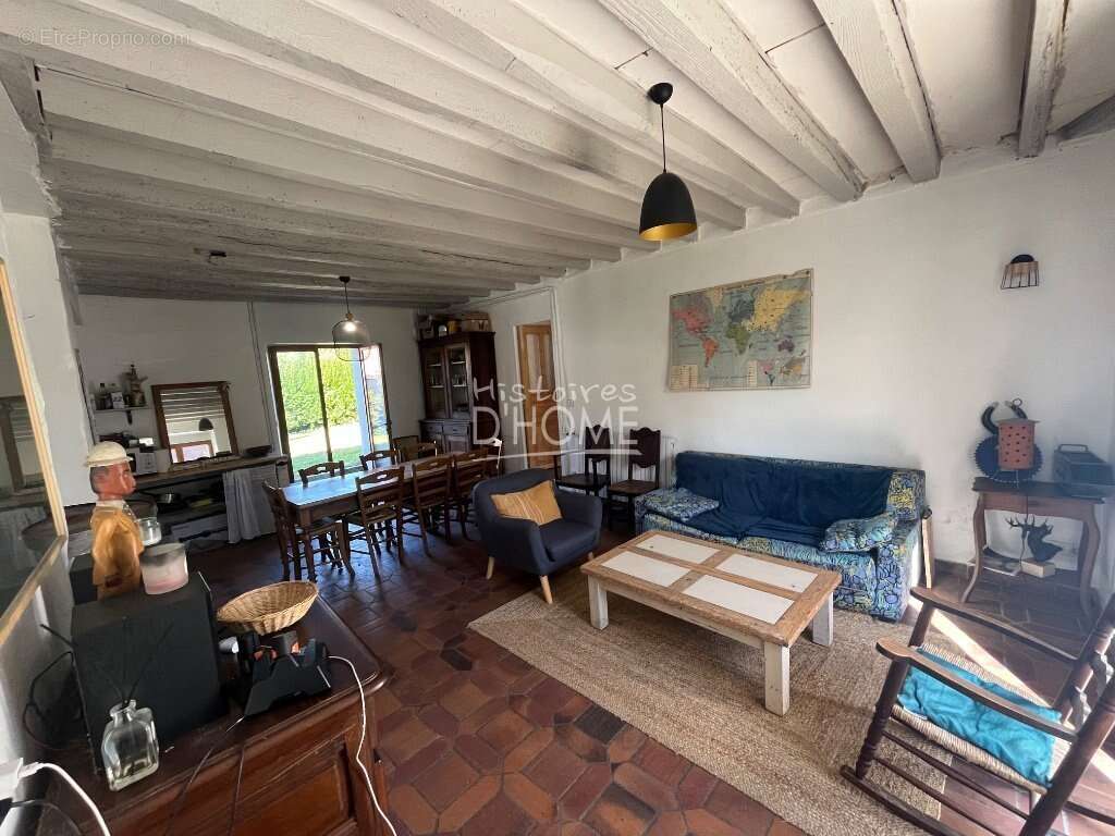 Maison à CHEVRU