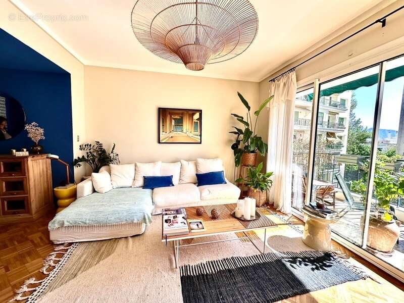 Marseille 8ème – Carré d’Or  Bagatelle, T3 de 82m2 avec Terrasse et cave - photo 9