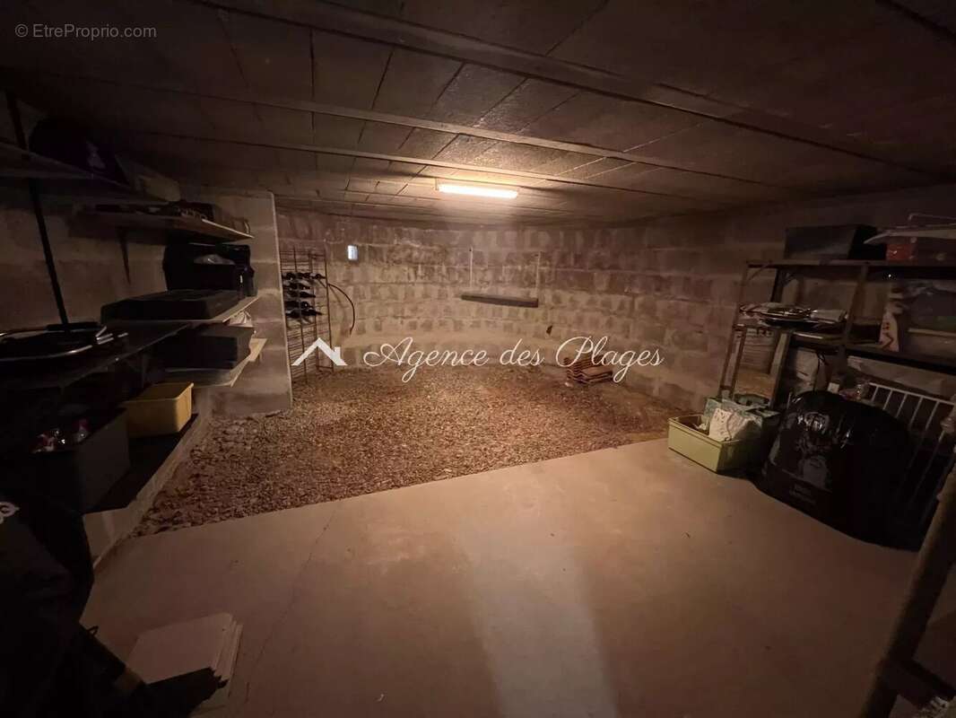 Maison à MESCHERS-SUR-GIRONDE