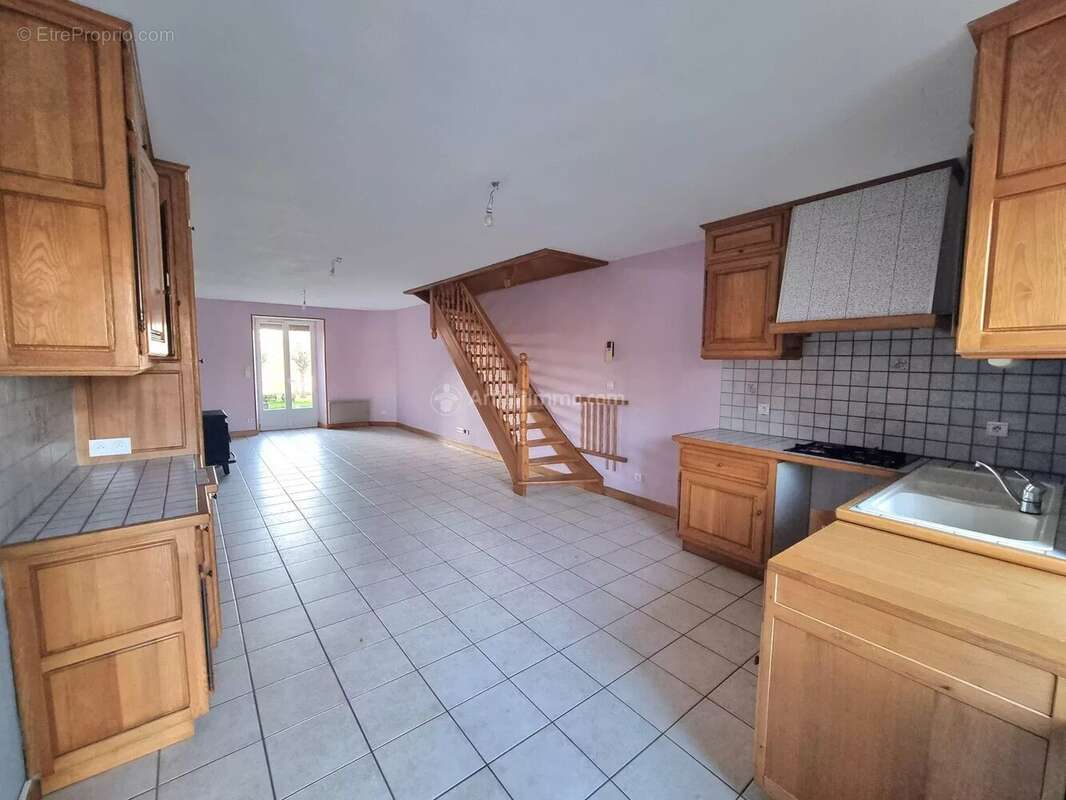 Maison à CHALVRAINES