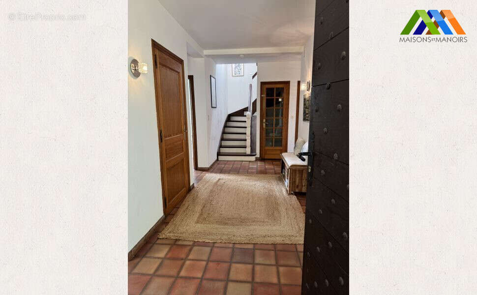 Maison 160 m² à Lucq-De-Bearn  - photo 9