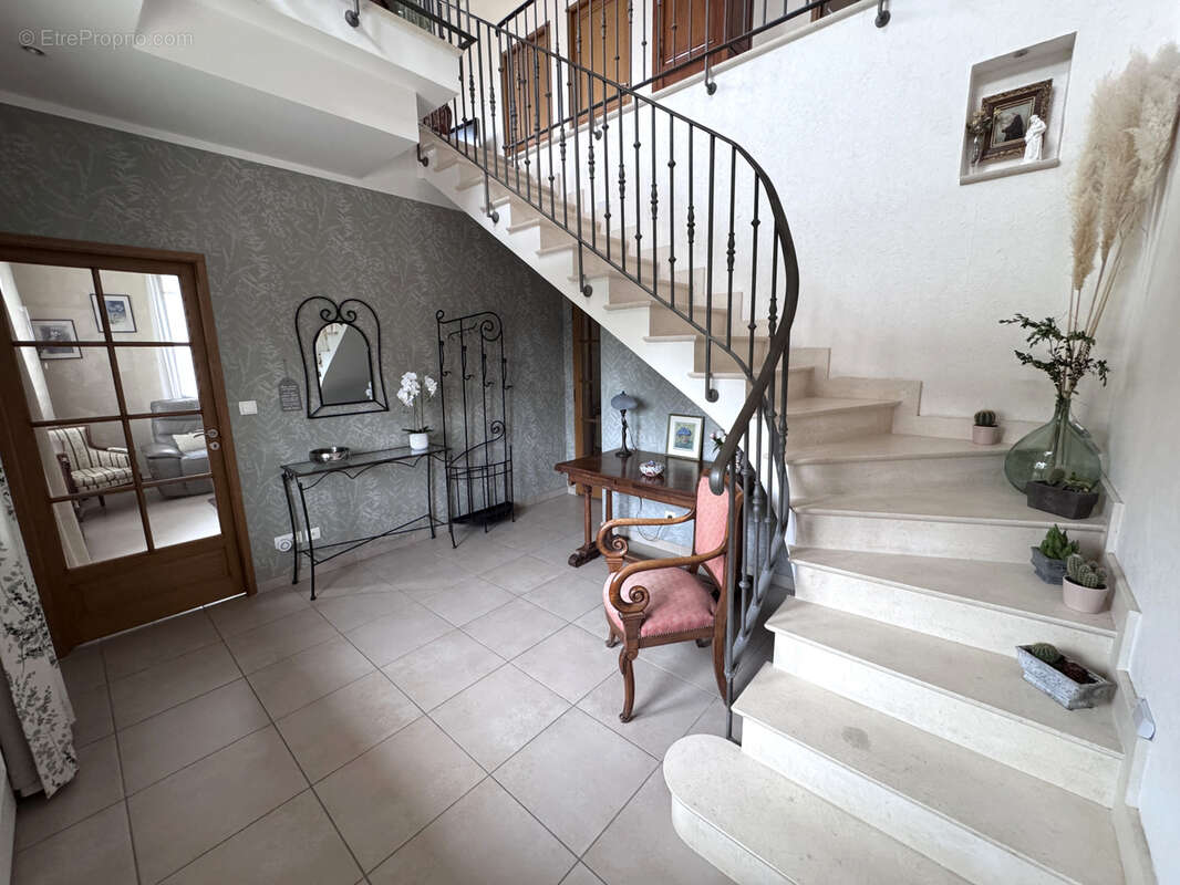 Maison à EZY-SUR-EURE