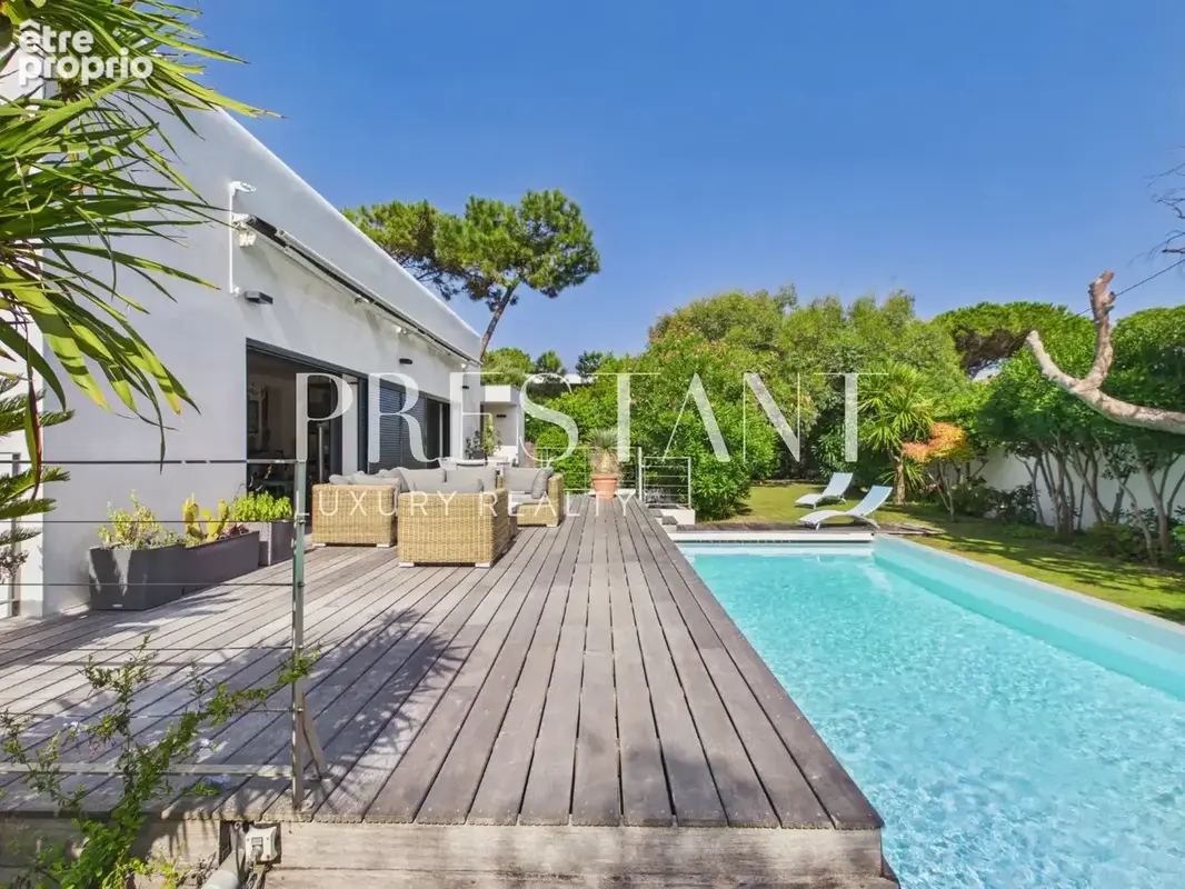 Villa d'architecte de 240 m² à Chiberta, vue mer depuis le toit-terrasse - photo 40