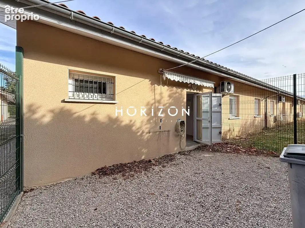 Commerce 148 m² à vendre à Saint-Didier-Sur-Chalaronne (01140) - photo 9