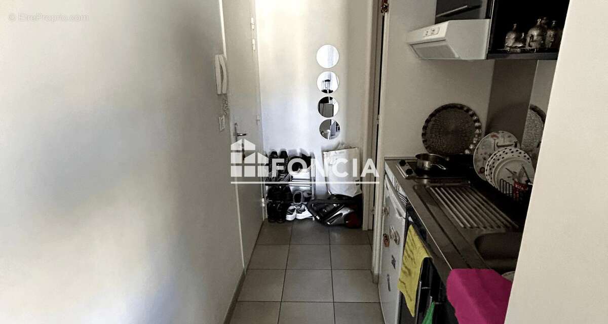Appartement à MARSEILLE-1E