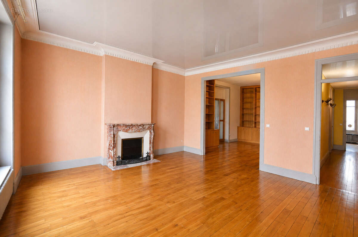 Appartement à LYON-7E
