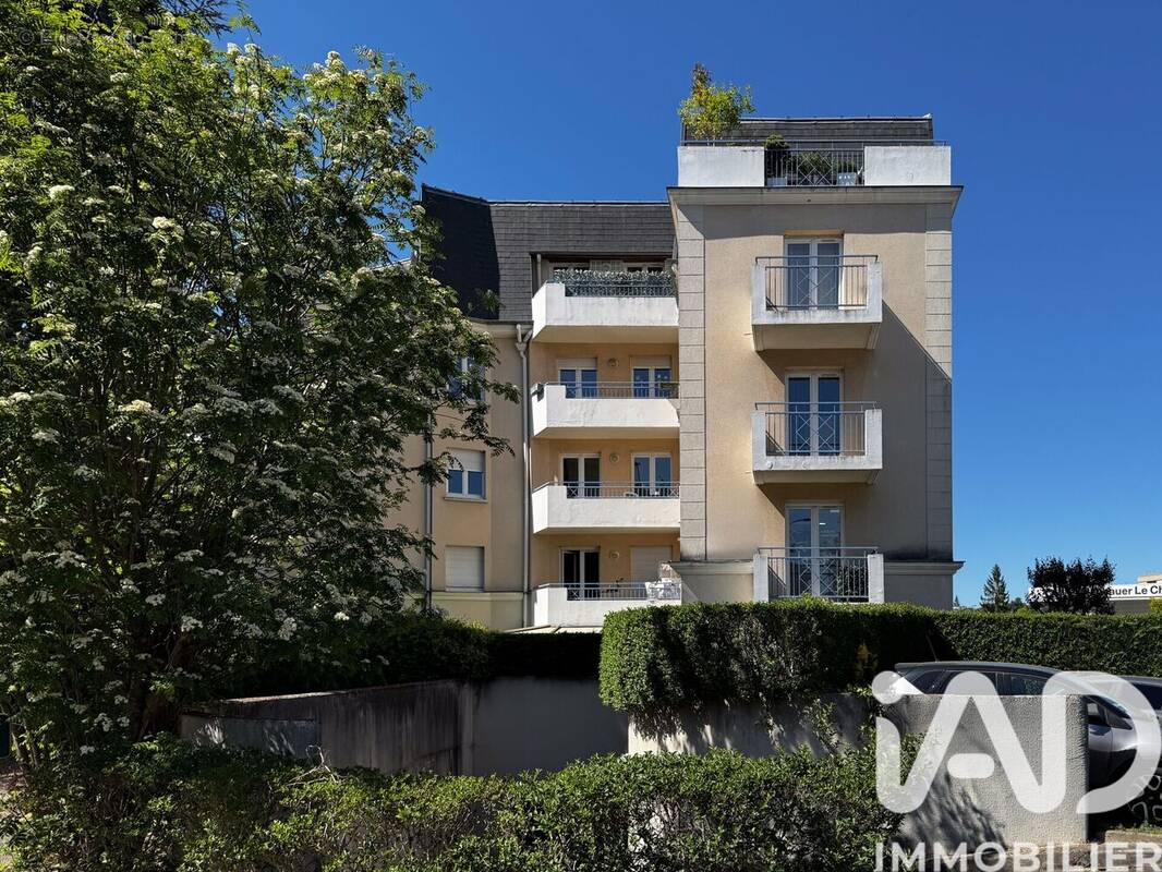 Photo 1 - Appartement à LE CHESNAY