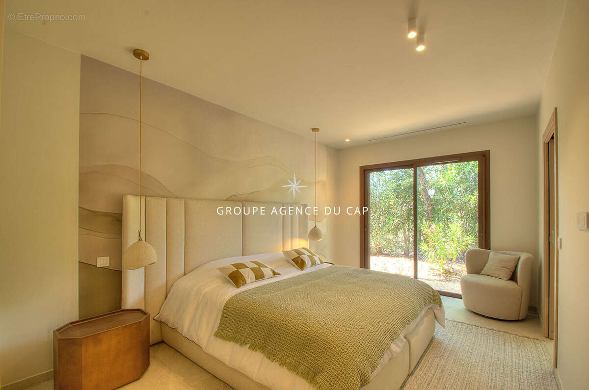 Villa de grand standing à vendre à Tourrettes, coeur de golf - 3600000 - photo 11