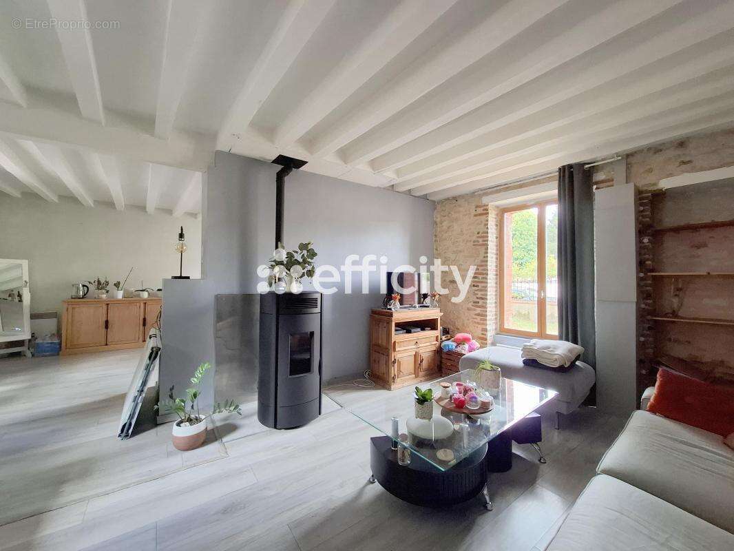 Maison 76 m² à Montlandon  - photo 8