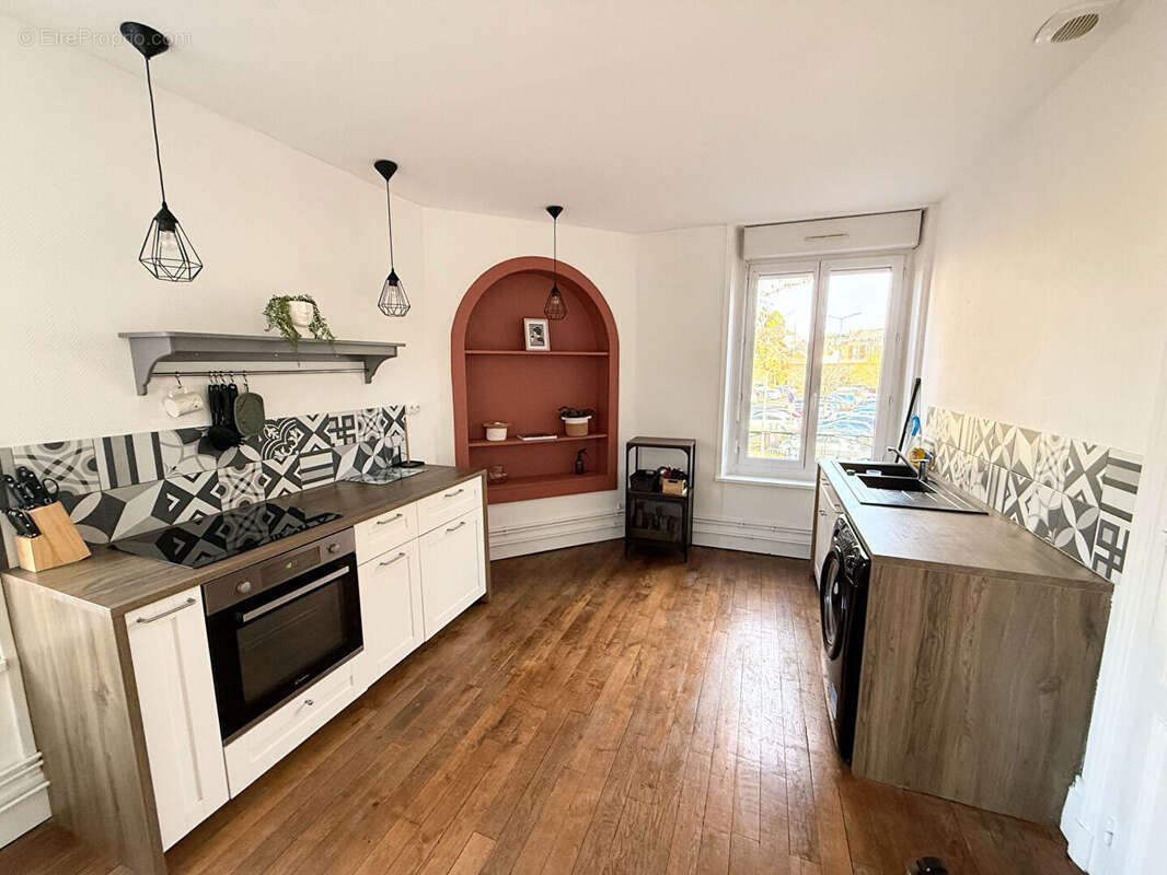 Appartement à CHARLEVILLE-MEZIERES