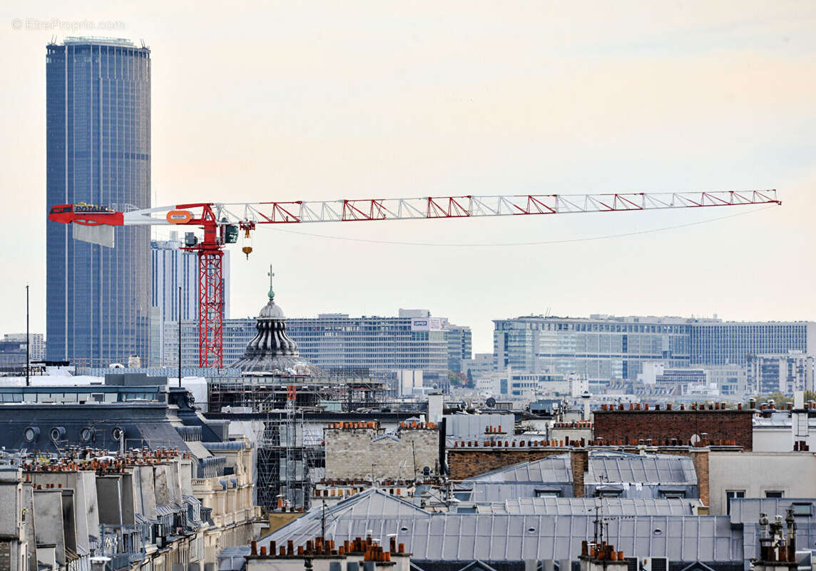 Appartement à PARIS-8E