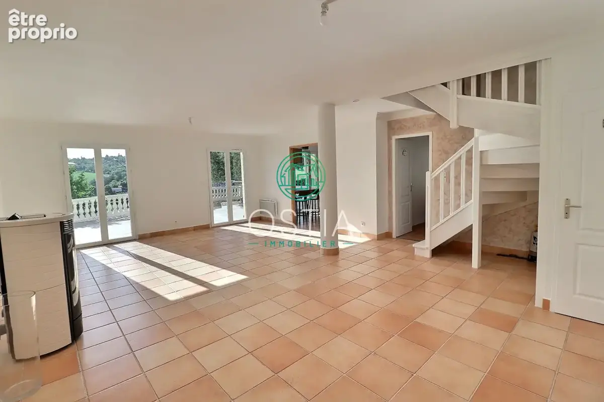 Villa Rive De Gier 7 pièce(s) 136 m2 - photo 5