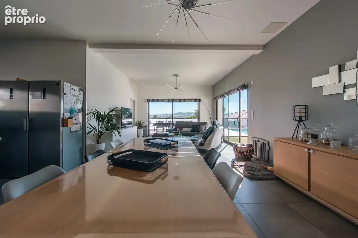 Villa contemporaine de 2016 - Piscine - 4 Suites avec salle d'eau privatives - Clôturé - Arboré - DPE A - photo 6