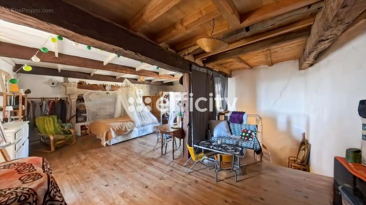 Maison de village - photo 12