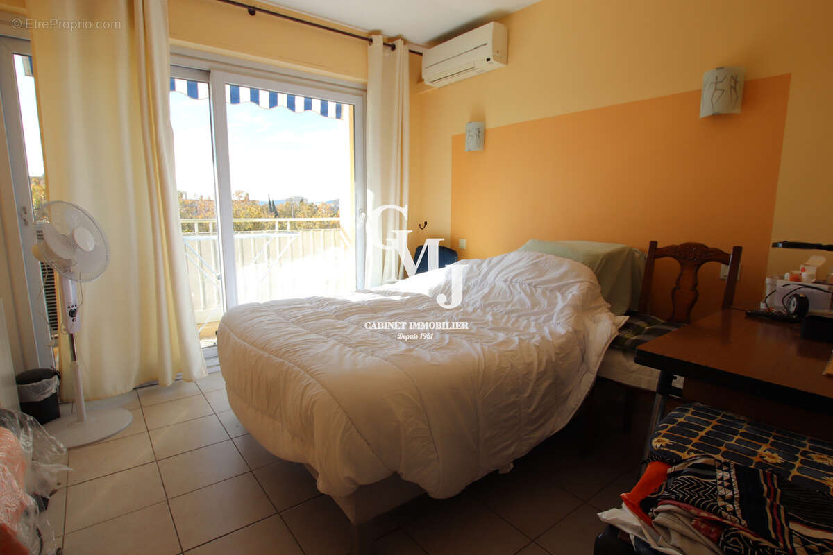 Appartement à FREJUS