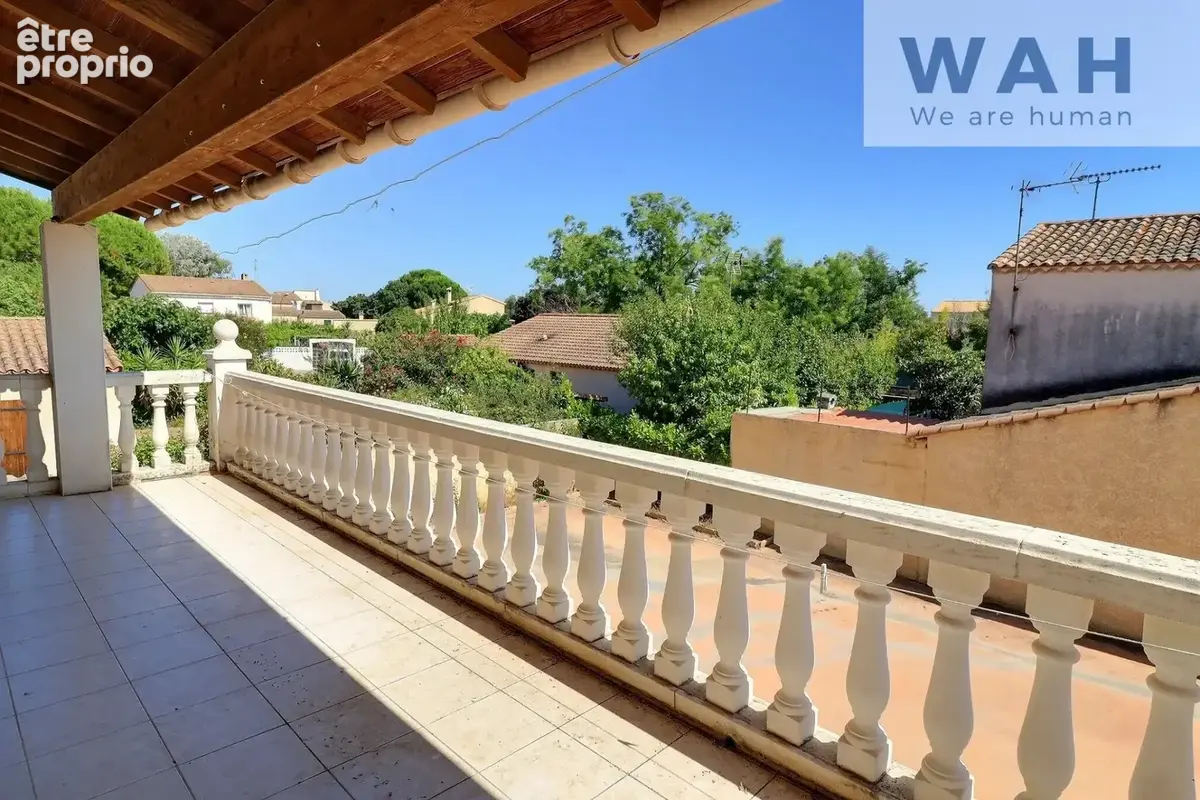 Maison en r+1 - 6 pieces - 34400 lunel - photo 2