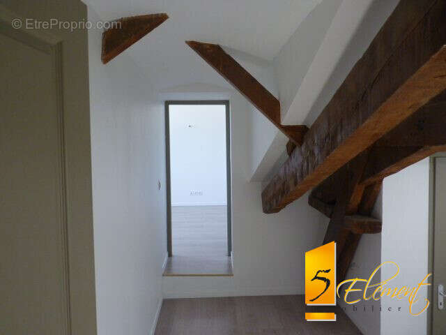 Appartement à CHAZAY-D&#039;AZERGUES